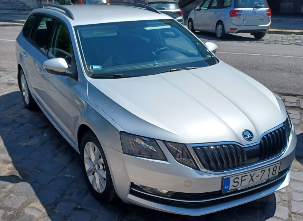 Private transfer with a Comfort class car - Skoda SuperB. Comfortable journey from Budapest to Győr. Private transfer.