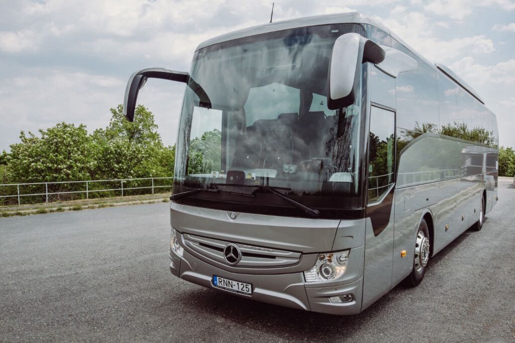 Coach Mercedes Tourismo. Customized Excursions: Discover Hungary’s beauty with tailored tours led by experienced guides.