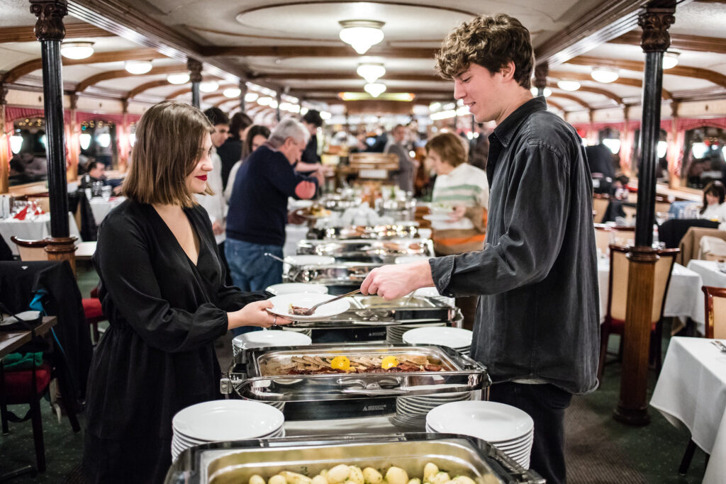 Dinner and Cruise on Danube with Folklore Show in Budapest. Dinner Menu (buffet style)